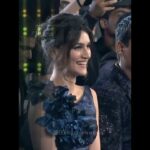 Tu Aaja Mere Close Song Status | Kriti Sanon Dance with Honey Singh on Love Dose Song | Beatsonmusic 1785296714_maxresdefault.jpg