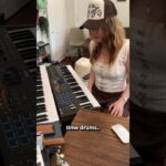 You wanna hear something crazy? (production technique for vocals) 1790453848_maxresdefault.jpg